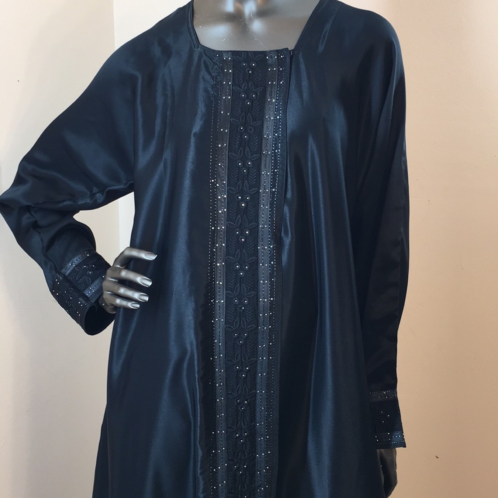 Silky Black Open Abaya